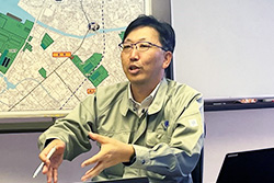 企画開発部次長 兼 技術部次長 兼 技術開発課長 吉原進市氏