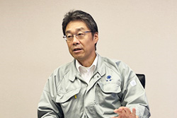 上席執行役員 生産本部副本部長 池崎克氏の画像