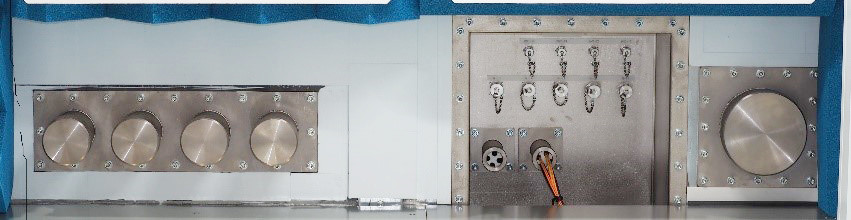 新電波暗室の設備４